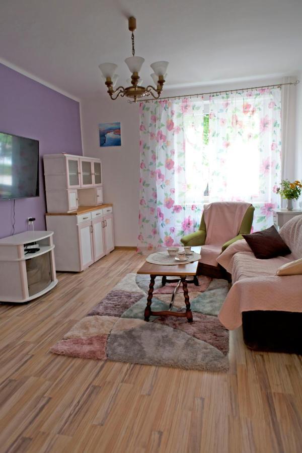 Klimatyczny Apartament Na Mazurach Lötzen Exterior foto